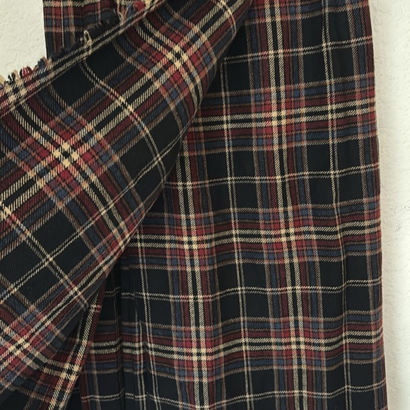 Vintage Brendella wool wrap Plaid Midi Skirt
Waist 28 inches - Picture 5 of 11